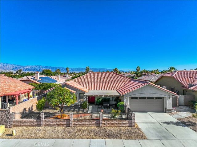 43760 Milan Court, La Quinta, CA 92253