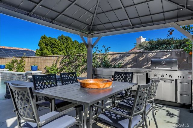 43760 Milan Court, La Quinta, CA 92253