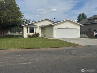 2201 Elgin Road NE, Moses Lake, WA 98837