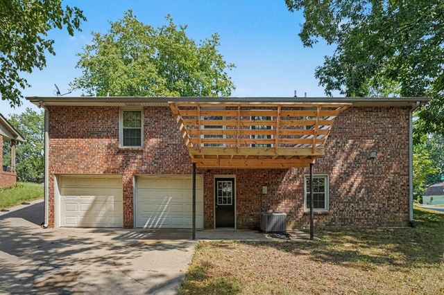 852 Fitzpatrick Rd, Nashville, TN 37214