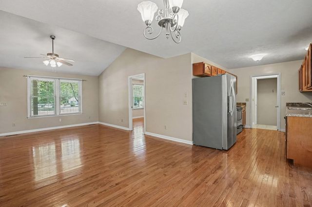 852 Fitzpatrick Rd, Nashville, TN 37214