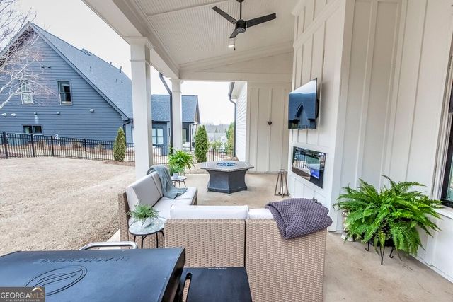 129 Blue Heron Bluff, Dawsonville, GA 30534