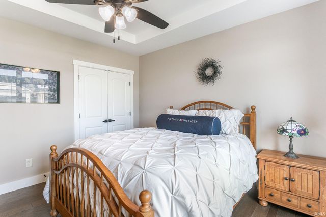 54706 Columbia Bay Drive, Osceola, IN 46561