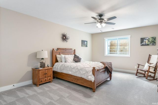 54706 Columbia Bay Drive, Osceola, IN 46561