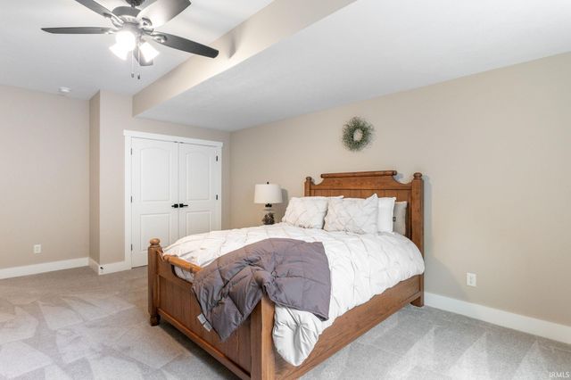 54706 Columbia Bay Drive, Osceola, IN 46561