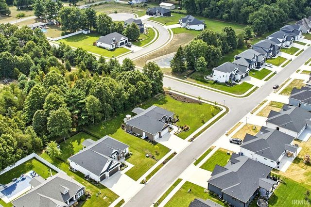 54706 Columbia Bay Drive, Osceola, IN 46561