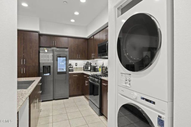 351 Riverpark 301, Oxnard, CA 93036