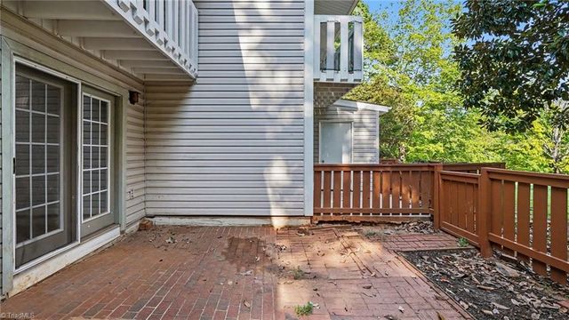 3755 Heathrow Drive, Winston-salem, NC 27127