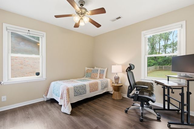 617 McLemore Ave, Spring Hill, TN 37174