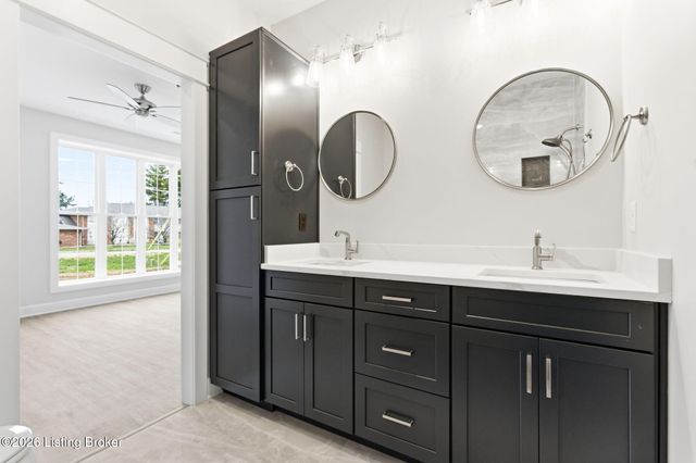 2900 Megan Thompson Way, Louisville, KY 40220