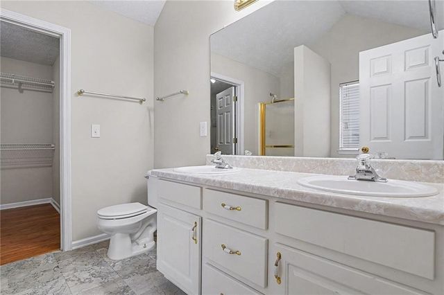 11790 Spring Lake Way, Fayetteville, GA 30215