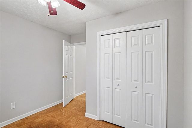 11790 Spring Lake Way, Fayetteville, GA 30215