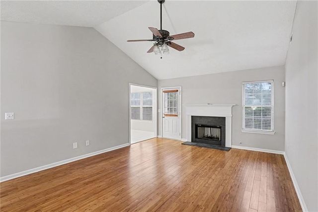 11790 Spring Lake Way, Fayetteville, GA 30215