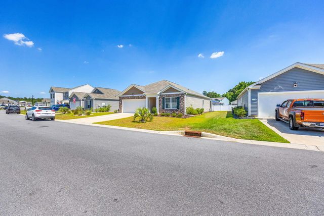 142 Pine Forest Dr., Conway, SC 29526