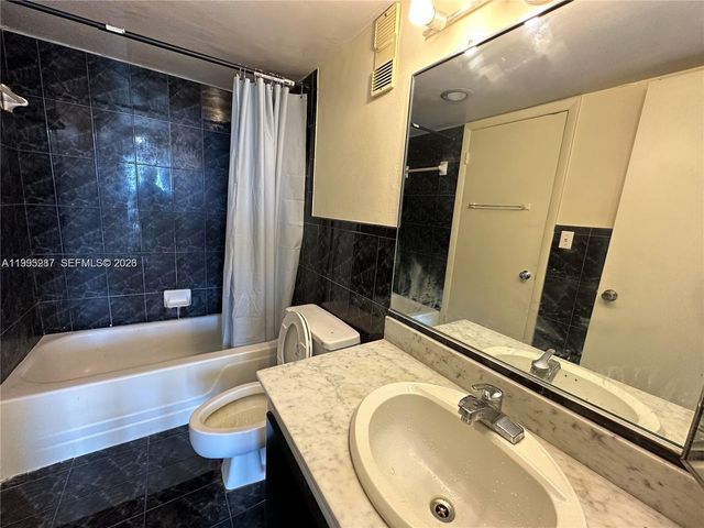 1200 NE Miami Gardens Dr 505W, Miami, FL 33179