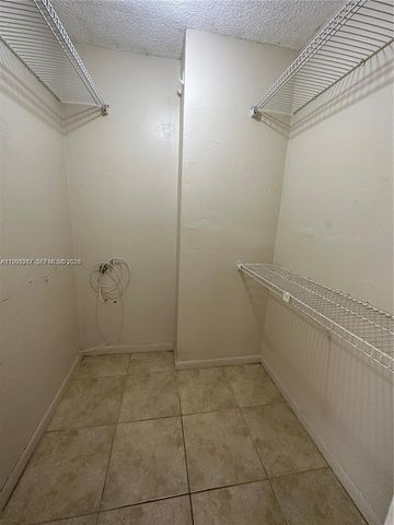 1200 NE Miami Gardens Dr 505W, Miami, FL 33179