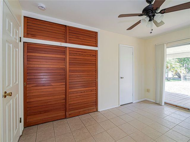 1620 5th Avenue, Vero Beach, FL 32960
