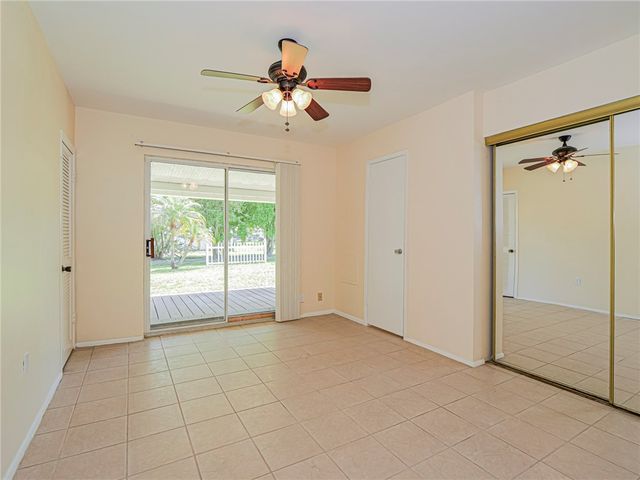 1620 5th Avenue, Vero Beach, FL 32960