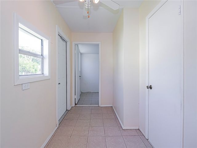 1620 5th Avenue, Vero Beach, FL 32960