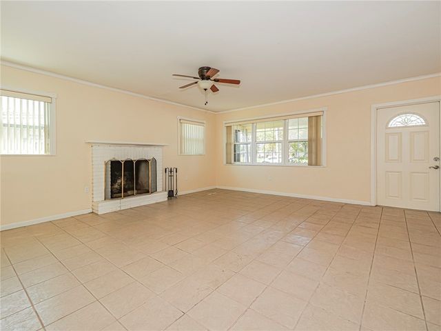 1620 5th Avenue, Vero Beach, FL 32960