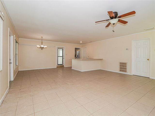 1620 5th Avenue, Vero Beach, FL 32960