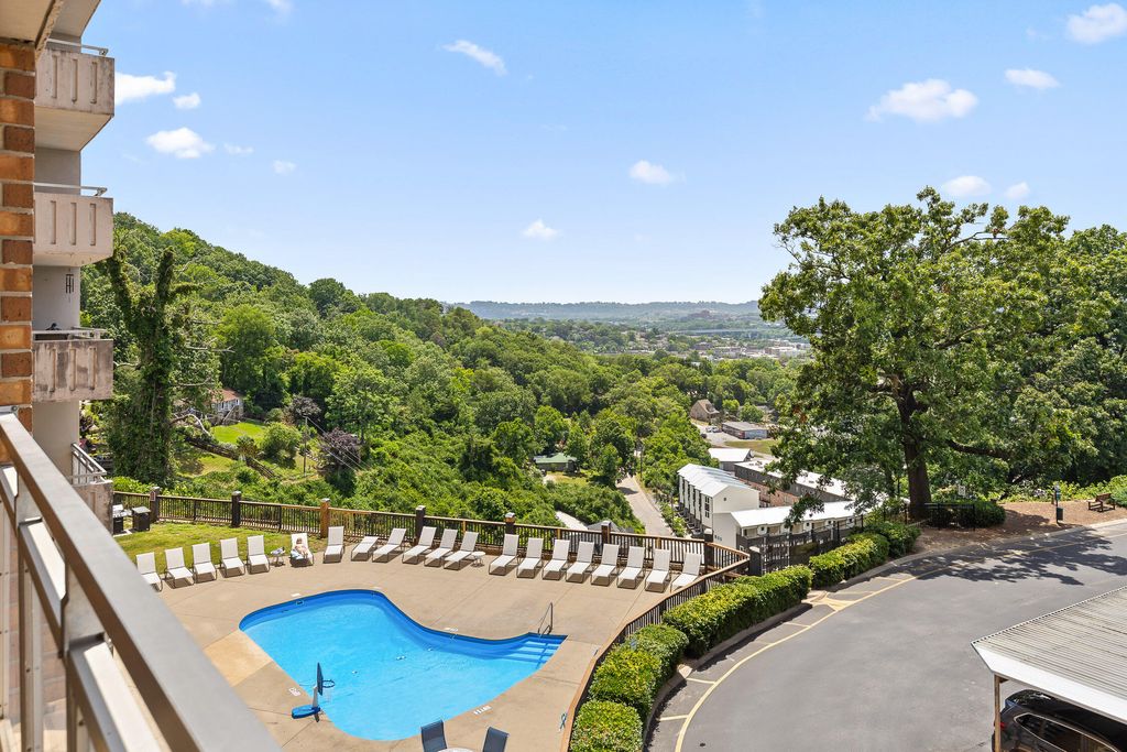 1131 Stringers Ridge Road 4g, Chattanooga, TN 37405