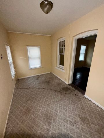 1255 W 108th Place, Chicago, IL 60643