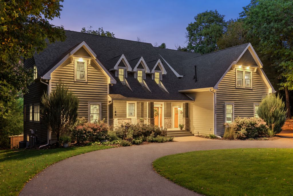 18508 Ridgewood Road, Minnetonka, MN 55391 — exterior