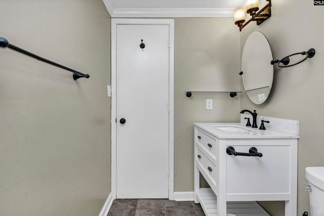619 King Street 201, Columbia, SC 29205