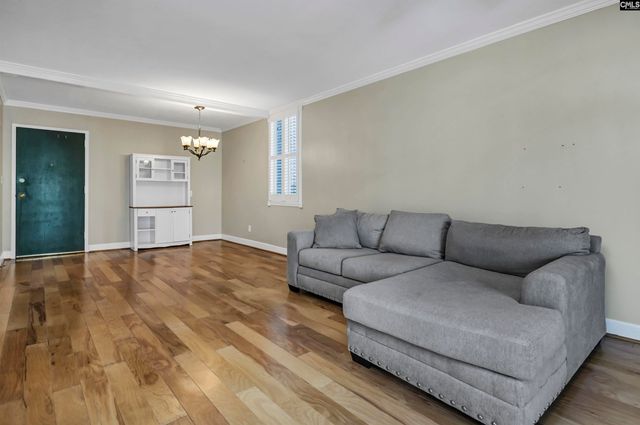 619 King Street 201, Columbia, SC 29205