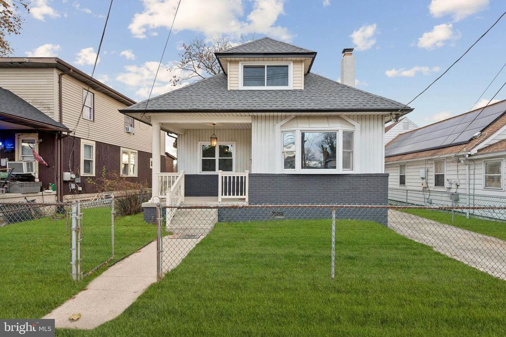 814 HESSIAN AVE, National Park, NJ 08063