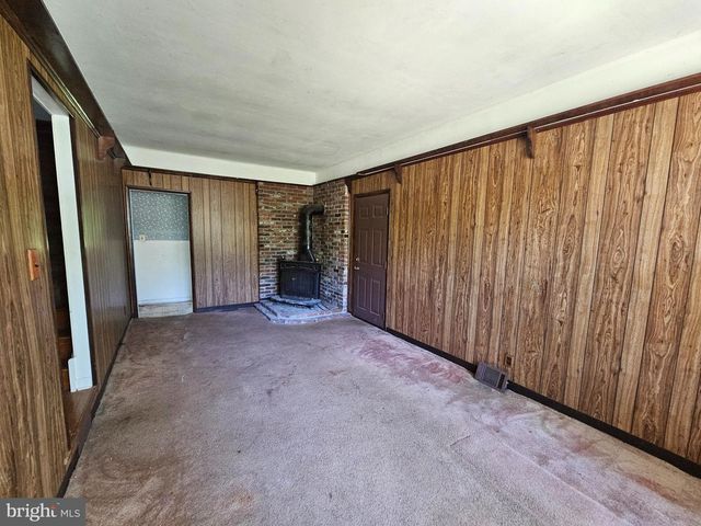 44 N BORO LINE RD, Collegeville, PA 19426