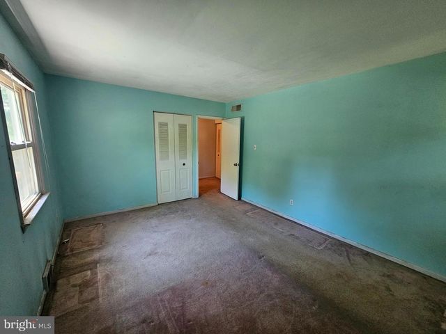 44 N BORO LINE RD, Collegeville, PA 19426
