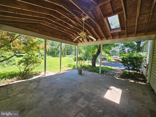44 N BORO LINE RD, Collegeville, PA 19426