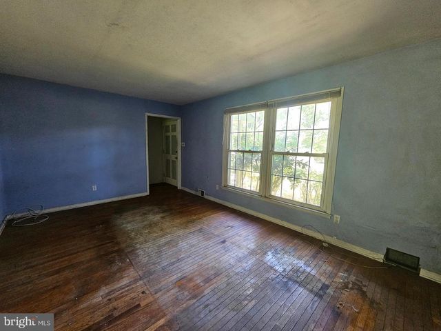 44 N BORO LINE RD, Collegeville, PA 19426