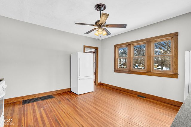 6530 Shelbyville Road, Indianapolis, IN 46237