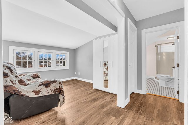 6530 Shelbyville Road, Indianapolis, IN 46237