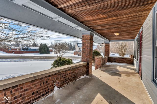 6530 Shelbyville Road, Indianapolis, IN 46237