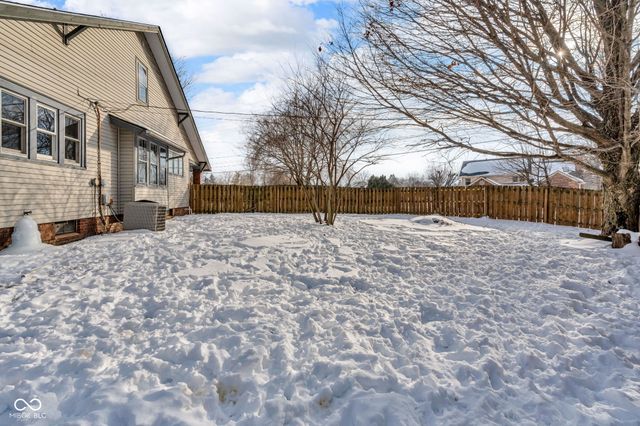 6530 Shelbyville Road, Indianapolis, IN 46237