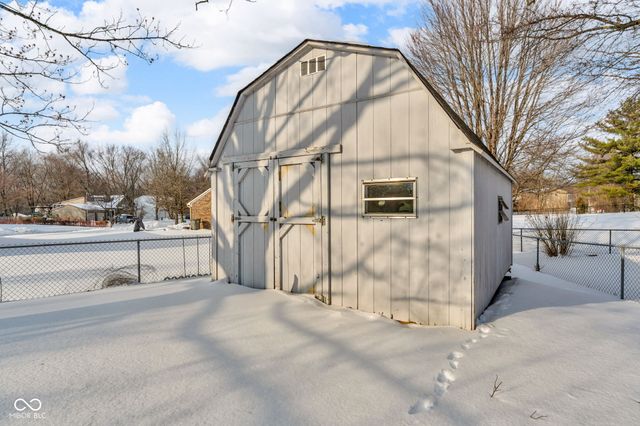 6530 Shelbyville Road, Indianapolis, IN 46237