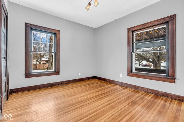 6530 Shelbyville Road, Indianapolis, IN 46237