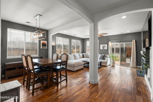 1290 Vista Alta Court, Reno, NV 89521