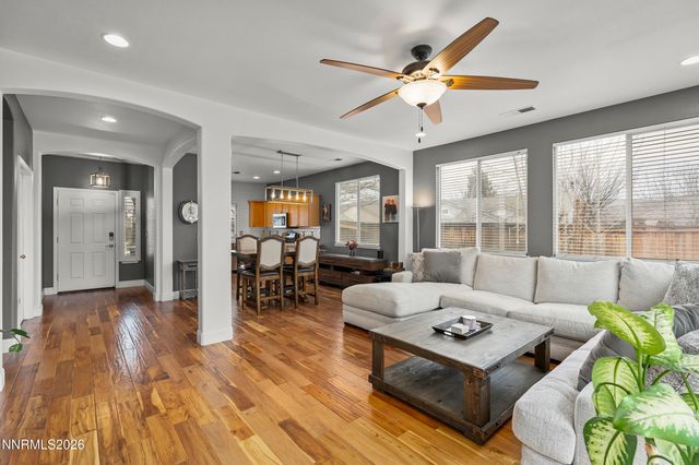 1290 Vista Alta Court, Reno, NV 89521