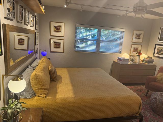 4038 IBIS DRIVE, Orlando, FL 32803