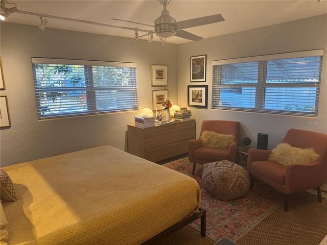 4038 IBIS DRIVE, Orlando, FL 32803