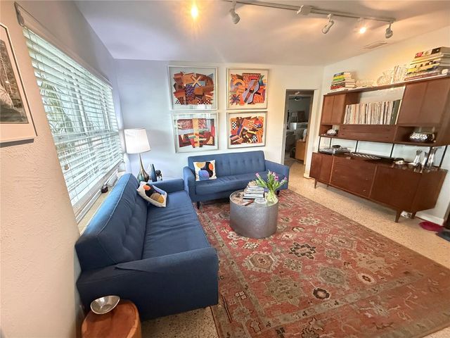 4038 IBIS DRIVE, Orlando, FL 32803