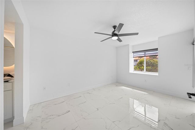 4306 MADEIRA COURT 3335, Sarasota, FL 34233