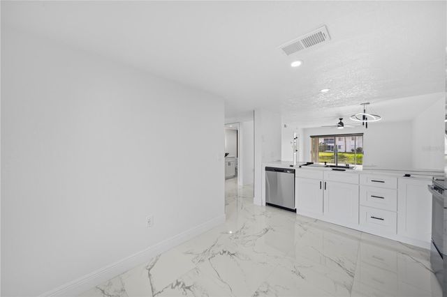 4306 MADEIRA COURT 3335, Sarasota, FL 34233