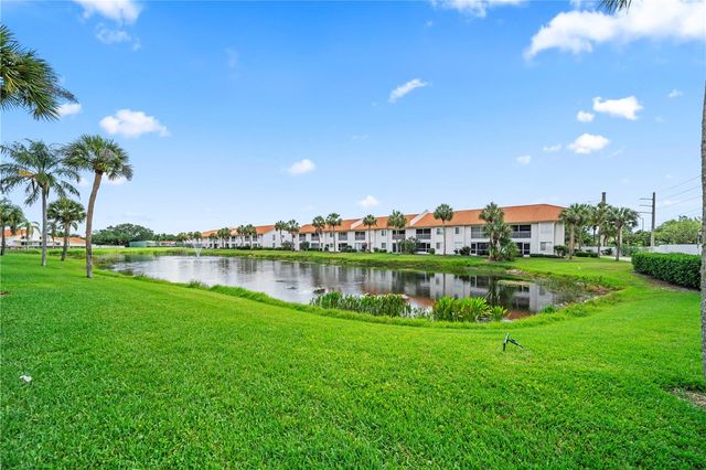 4306 MADEIRA COURT 3335, Sarasota, FL 34233
