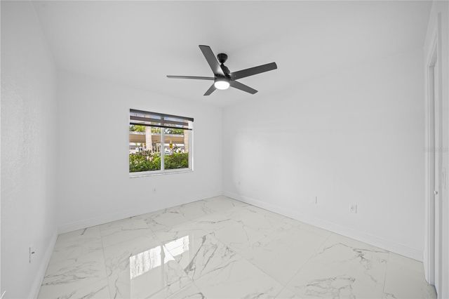 4306 MADEIRA COURT 3335, Sarasota, FL 34233